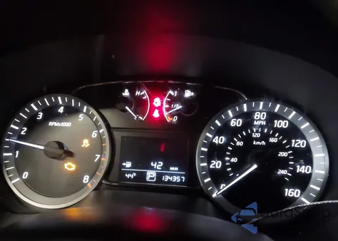 2014 Nissan Sentra Sr z USA, uszkodzony, nr VIN 3N1AB7AP8EY261878